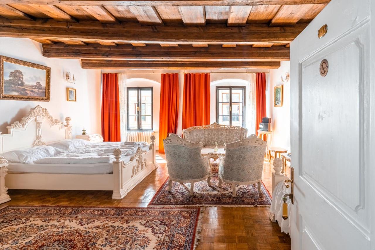 Hotel Leylaria à Český Krumlov Extérieur photo
