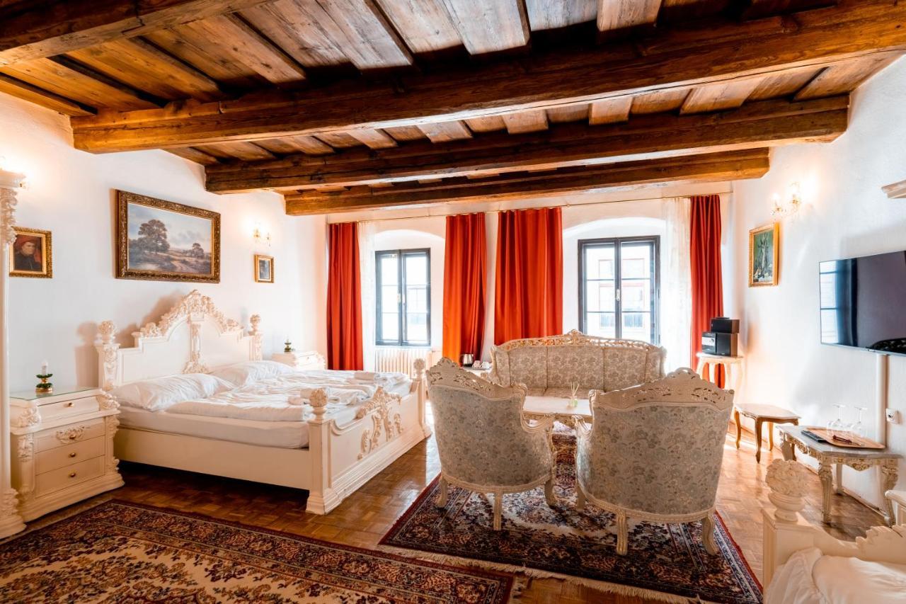 Hotel Leylaria à Český Krumlov Extérieur photo
