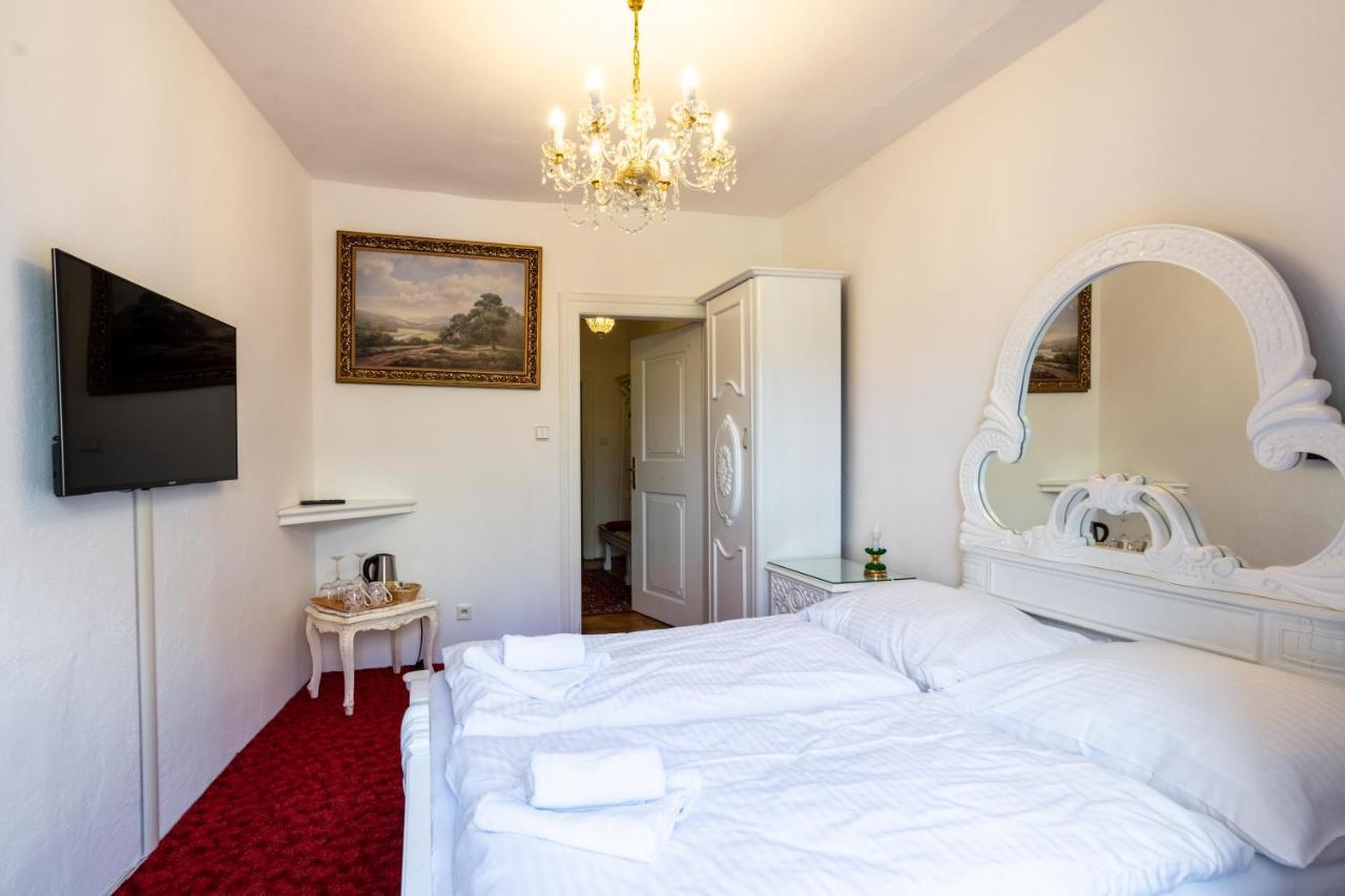 Hotel Leylaria à Český Krumlov Extérieur photo