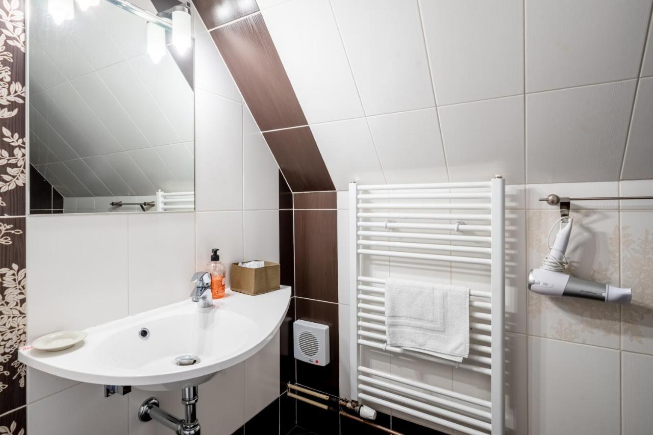 Hotel Leylaria à Český Krumlov Extérieur photo