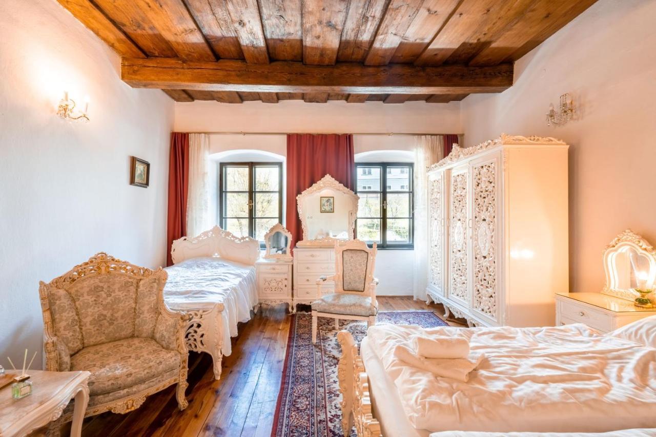 Hotel Leylaria à Český Krumlov Extérieur photo